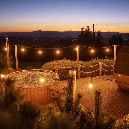 אכסניה Osada Na Ochodzitej *